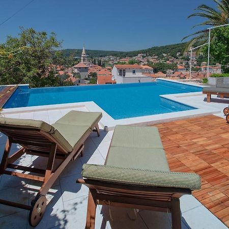 Villa Tota Glamur Елса Экстерьер фото