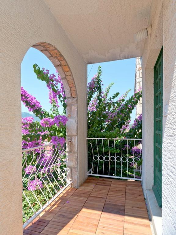 Villa Tota Glamur Елса Экстерьер фото